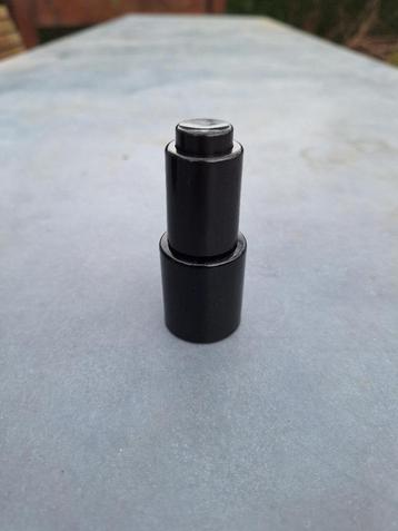NIEUW: Pipet flesjes van Miron glas (15 mL) beschikbaar voor biedingen