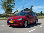 Ford Focus 1.6 Ecoboost Hatchback | Candy Red | 17 inch, Stof, 4 cilinders, 150 pk, 665 kg