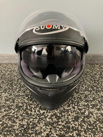 Helm Suomy Stellar nog als nieuw geen valschade e.d ! Maat S beschikbaar voor biedingen