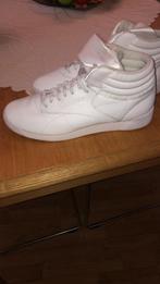 Reebok sneakers 39 zgan, Kleding | Dames, Schoenen, Wit, Verzenden