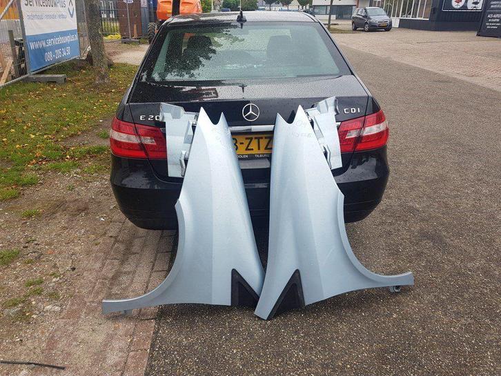 Fiat Ulysse spatborden bj 2004, Auto-onderdelen, Carrosserie en Plaatwerk, Spatbord, Gebruikt, Ophalen of Verzenden