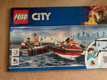 LEGO City 60213 Brand aan de Kade beschikbaar voor biedingen