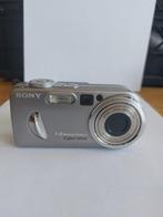 Sony DSCP10 Cyber-shot, Gebruikt, Compact, Ophalen of Verzenden, 3 Megapixel