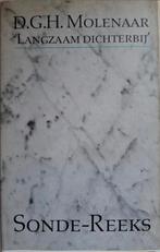 D.G.H.Molenaar - Langzaam dichterbij, Gelezen, Ophalen of Verzenden, D.G.H.Molenaar, Eén auteur