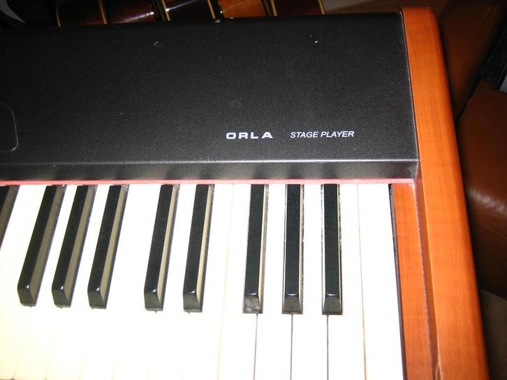 Digitale piano, Muziek en Instrumenten, Piano's, Zo goed als nieuw, Piano, Zwart, Digitaal, Ophalen