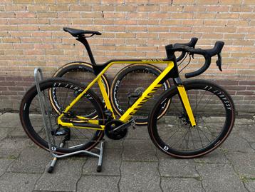 Canyon Inflite CF SLX 9 - maat M beschikbaar voor biedingen