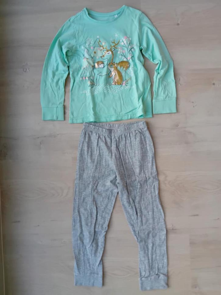 Pyama met opdruk maat 122 mintgroen/grijs, Kinderen en Baby's, Kinderkleding | Maat 122, Gebruikt, Meisje, Nacht- of Onderkleding