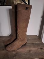 Laarzen suede taupe nieuw mt 36, Ophalen of Verzenden, Nieuw, Hoge laarzen