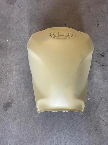 Benzinetank GSXR 750 | 2004 beschikbaar voor biedingen