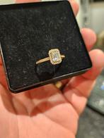 Gouden ring 18k, Ophalen of Verzenden, Zo goed als nieuw, 17 tot 18, Dame