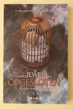 Amy Ewing Opgesloten, Boeken, Kinderboeken | Jeugd | 13 jaar en ouder, Gelezen, Amy Ewing, Ophalen of Verzenden, Fictie