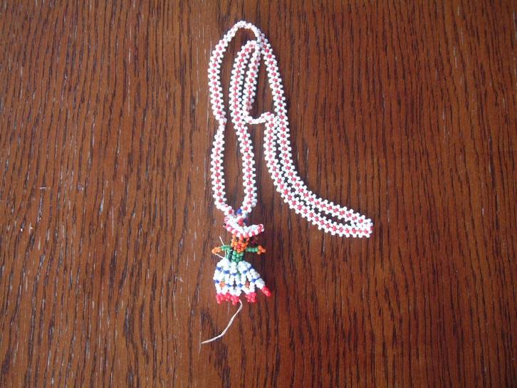 kleine kraaltjes ketting zuid amerika Peru?, Sieraden, Tassen en Uiterlijk, Kettingen, Ophalen of Verzenden