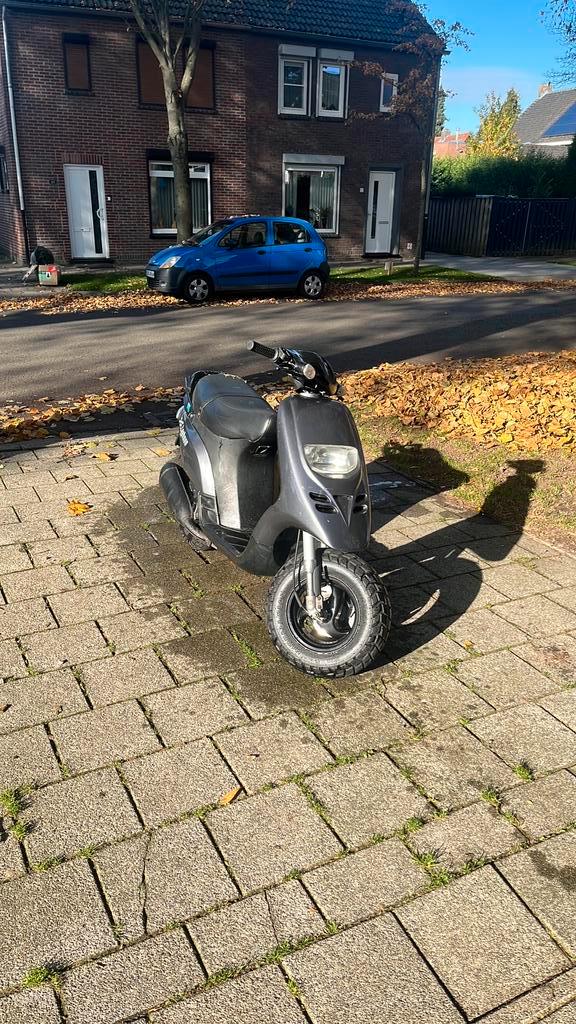 Piaggio typhoon 172cc a1, Fietsen en Brommers, Scooters | Piaggio, Gebruikt, Overige modellen, Tweetakt, Ophalen