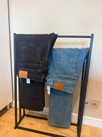 Levi’s Kick Boot Jeans 33/29: twee stuks, blue en black, Ophalen of Verzenden, Zo goed als nieuw, Blauw, W33 - W36 (confectie 42/44)