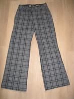 maat S, (36)  1 geruite Wonder Woman pantalon / broek, Wonder Woman, Overige kleuren, Ophalen of Verzenden, Zo goed als nieuw