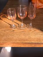 Set of wine and champagne glass, Ophalen of Verzenden, Zo goed als nieuw