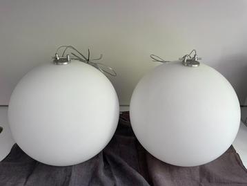 Twee hanglampen - Eettafel - Glazen bollen - Tom Kater beschikbaar voor biedingen