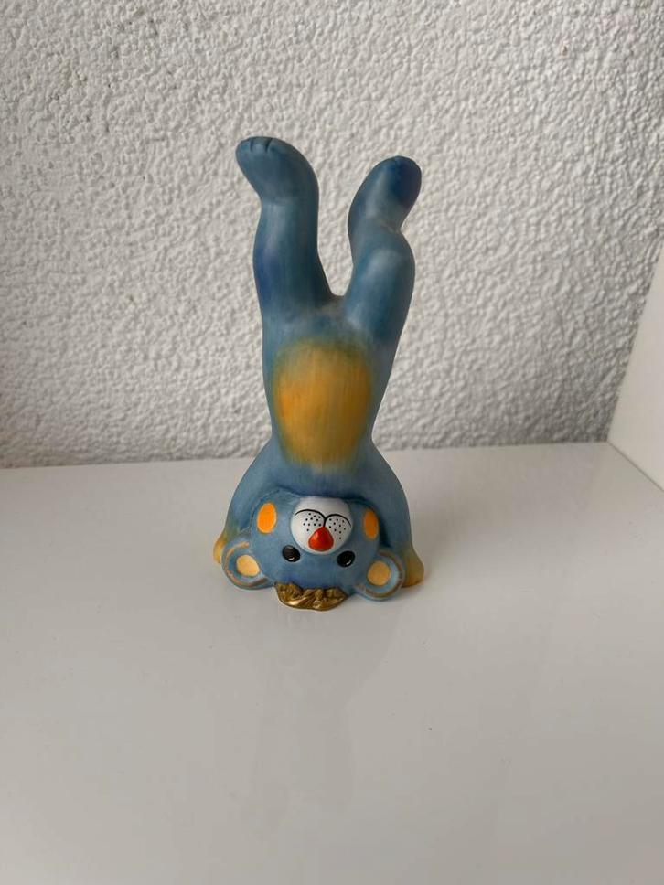 Goebel Rosina Wachtmeister Beeld Peppino porselein, Verzamelen, Beelden en Beeldjes, Zo goed als nieuw, Dier, Ophalen of Verzenden