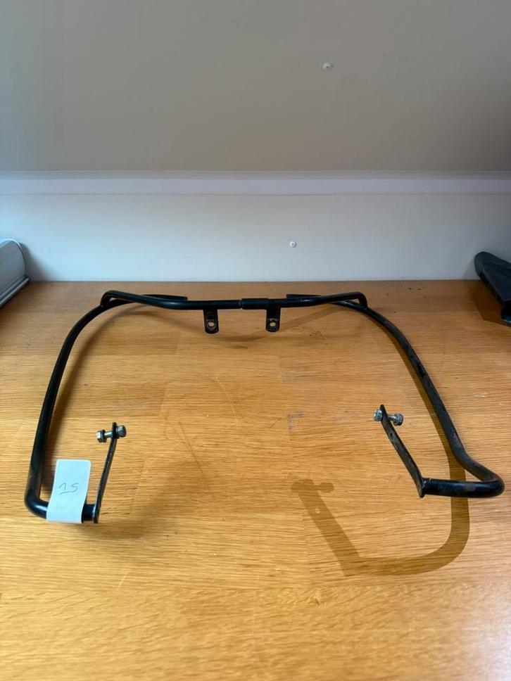 Gilera Runner onderkuip beugel, Motoren, Tuning en Styling, Ophalen