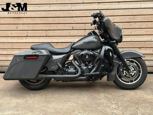 HARLEY-DAVIDSON STREET GLIDE FLHX 103 BLACK OUT (bj 2013), Motoren, Motoren | Harley-Davidson, Bedrijf, Overig, 2 cilinders