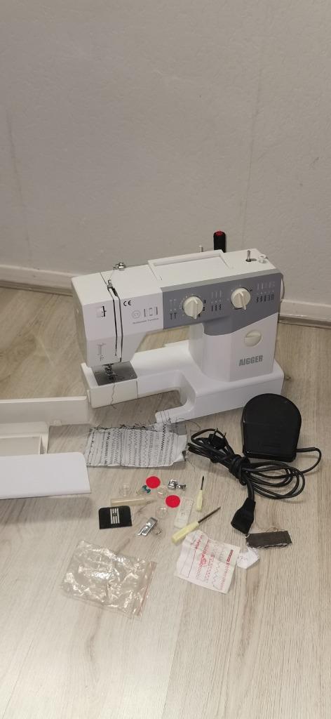 Naaimachine ALGGER JH682, Hobby en Vrije tijd, Naaimachines en Toebehoren, Zo goed als nieuw, Naaimachine, Overige merken, Ophalen of Verzenden