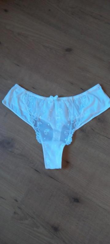 Te koop: Prima Donna string wit maat 46 NIEUW!! beschikbaar voor biedingen