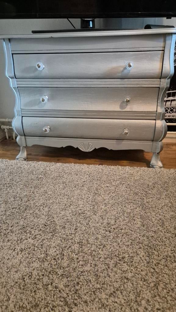 Vintage ladekast met glazen knoppen, Huis en Inrichting, Gebruikt, Vintage, 50 tot 100 cm, Met lade(s)