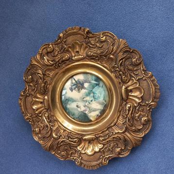 Antieke muurdecoratie beschikbaar voor biedingen