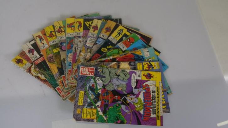 Set van 18 Junior Press “De Spectaculaire Spiderman”, Boeken, Strips | Comics, Gelezen, Meerdere comics, Europa, Ophalen of Verzenden