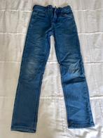 Spijkerbroek HEMA maat 128, Broek, Gebruikt, Jongen of Meisje, Ophalen of Verzenden