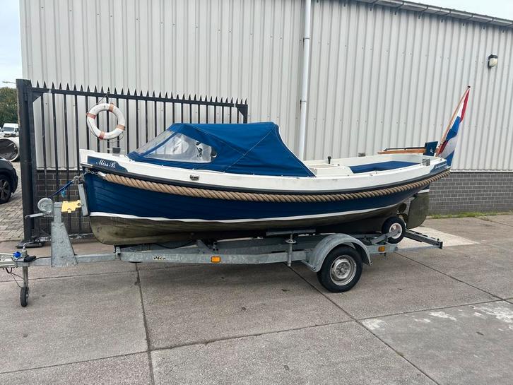 Tekoop: weco 470 sloep met 2 cil vetus diesel, buiskap, Watersport en Boten, Sloepen, 70 pk of meer, 6 meter of meer, Buitenboordmotor