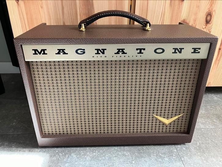 Magnatone Starlite in absolute nieuwstaat, Muziek en Instrumenten, Versterkers | Bas en Gitaar, Zo goed als nieuw, Gitaar, Minder dan 50 watt