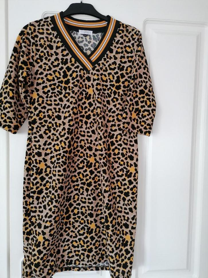 Tijgerprint Jurkje, Kleding | Dames, Jurken, Zo goed als nieuw, Maat 38/40 (M), Zwart, Boven de knie, Ophalen of Verzenden