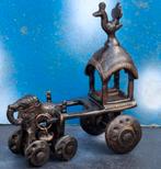Olifant met koets. India. Oud. 12/13 cm. RARE., Antiek en Kunst, Kunst | Beelden en Houtsnijwerken, Ophalen