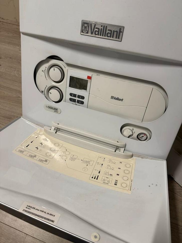 Vaillant HR Solide Plus VHR NL 24-28/3-5 CV Ketel, Witgoed en Apparatuur, Ovens, Gebruikt, Minder dan 45 cm, Ophalen