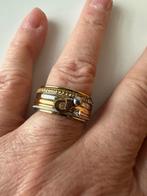 Ixxxi goudkleurige  ring zgan, Sieraden, Tassen en Uiterlijk, Ringen, 18 tot 19, Ophalen of Verzenden, Zo goed als nieuw, Dame
