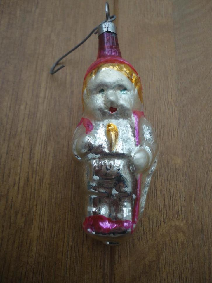 Mooie oude glazen kerstbal kindje met rugzak, Diversen, Kerst, Gebruikt, Ophalen of Verzenden