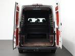 Volkswagen Crafter 140pk L4H3 / L3H2 Dubbele ca € 28.490,0, Auto's, Stof, Gebruikt, 4 cilinders, Volkswagen