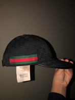 Gucci pet, Kleding | Dames, 56 of 57 cm (M, 7 of 7⅛ inch), Ophalen of Verzenden, Zo goed als nieuw, Pet