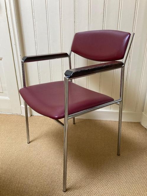 Van der Sluis eetkamer stoelen, Huis en Inrichting, Stoelen, Gebruikt, Drie, Hout, Kunststof, Metaal, Rood, Ophalen
