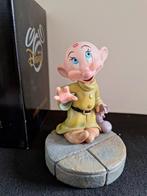 Disney Markrita Dopey pinbox + pin, Verzamelen, Ophalen of Verzenden, Zo goed als nieuw, Beeldje of Figuurtje