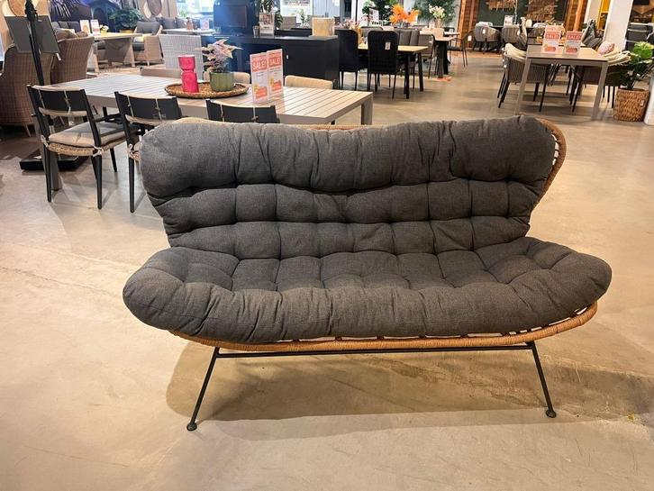 Showroom Melfort loungebank rotan, Tuin en Terras, Tuinsets en Loungesets, Nieuw, Loungeset, Rotan, Bank, Ophalen of Verzenden