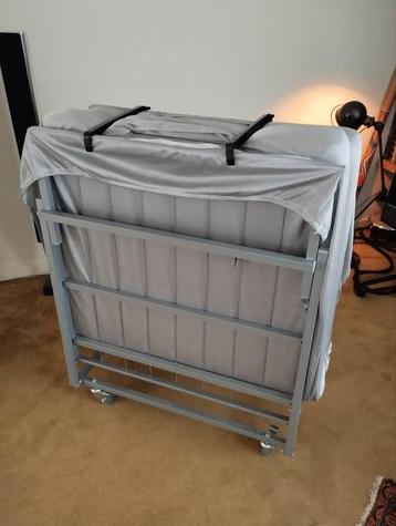 Opklapbed logeerbed opklapbaar bed  beschikbaar voor biedingen