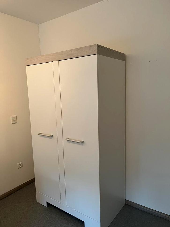TWF Futura kledingkast, Kinderen en Baby's, Kinderkamer | Commodes en Kasten, Zo goed als nieuw, Ophalen