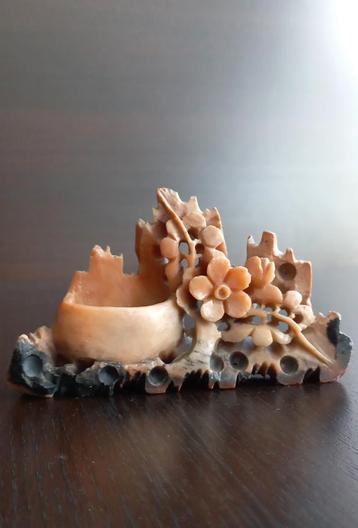 Antieke stenen sculptuur Chinese Soapstone Red Orange  beschikbaar voor biedingen
