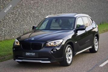 BMW X1 xDrive28i |Pano - M Sportstoelen - Climate - Trekhaak beschikbaar voor biedingen