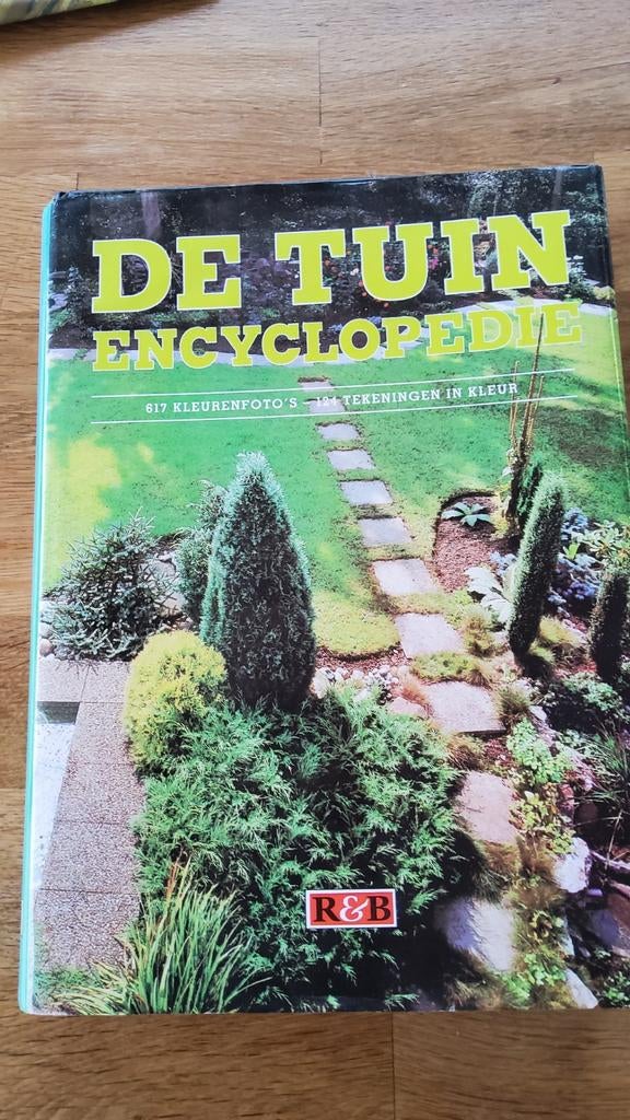 De Tuin encyclopedie, Moestuin, tuintips, fruit, aanleg., Ophalen of Verzenden, Zo goed als nieuw