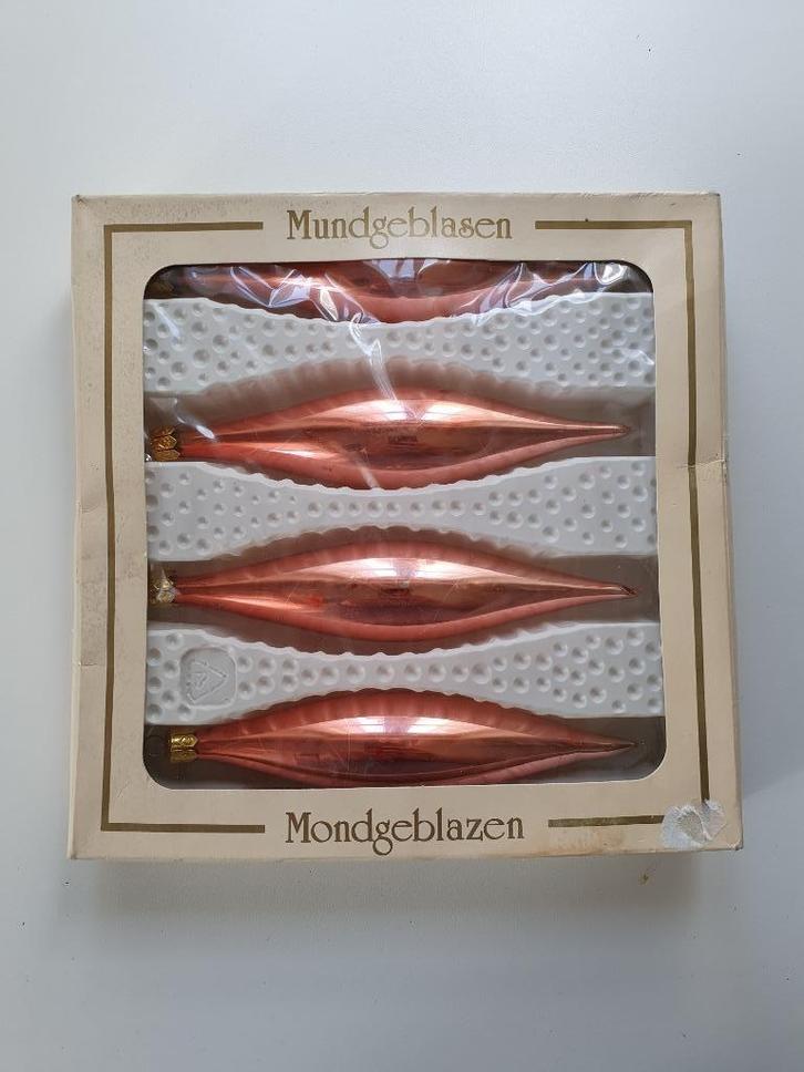 4x Vintage Jaren '90 Glazen Kerstbal Pegel - Roze / Zalmroze, Diversen, Kerst, Gebruikt, Ophalen of Verzenden