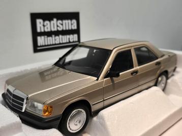 Mercedes-Benz 190e W201 Rauchsilber - 1:18 Norev Limited beschikbaar voor biedingen