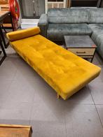 Nieuwe sofa chaise longue adore velvet okergeel 195x80cm€295, Huis en Inrichting, Ophalen, ., Nieuw, .